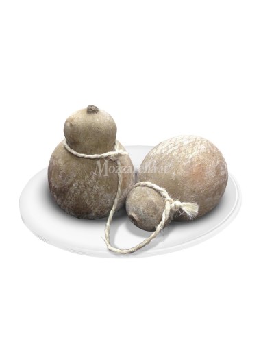 Caciocavallo stagionato in grotte di tufo